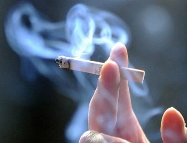 Οι τροφές που μειώνουν τη ζημιά του τσιγάρου!